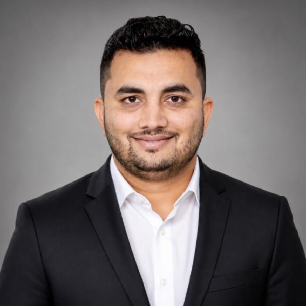 Ravi Bhavsar, AI Workflow Developer at Luzran